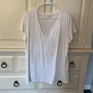 Lilly Pulitzer size XL T-shirt